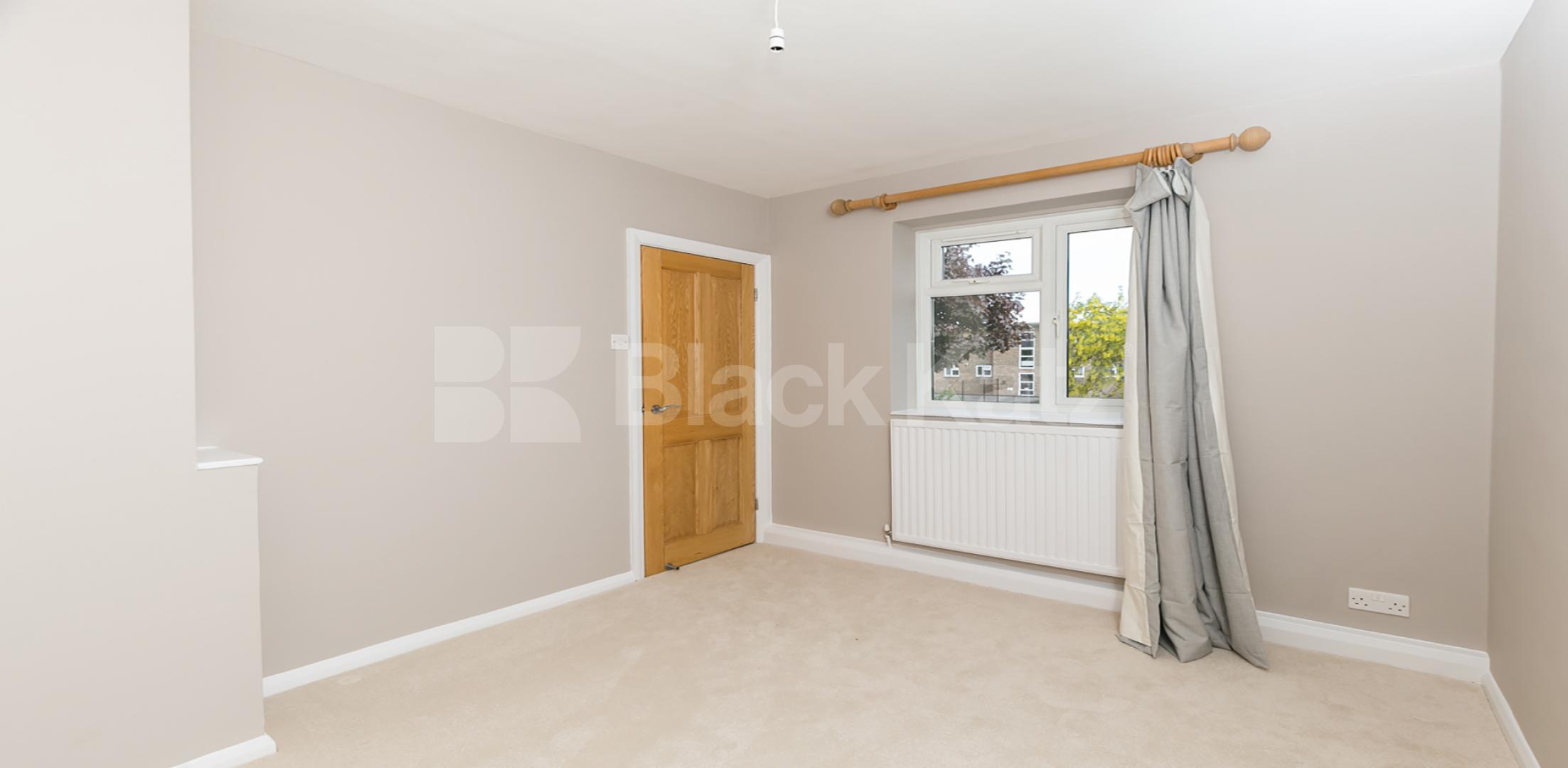 			New Instruction!, 1 Bedroom, 1 bath, 1 reception Apartment			 St Georges Lodge, Muswell Hill, Muswell Hill / Crouch End